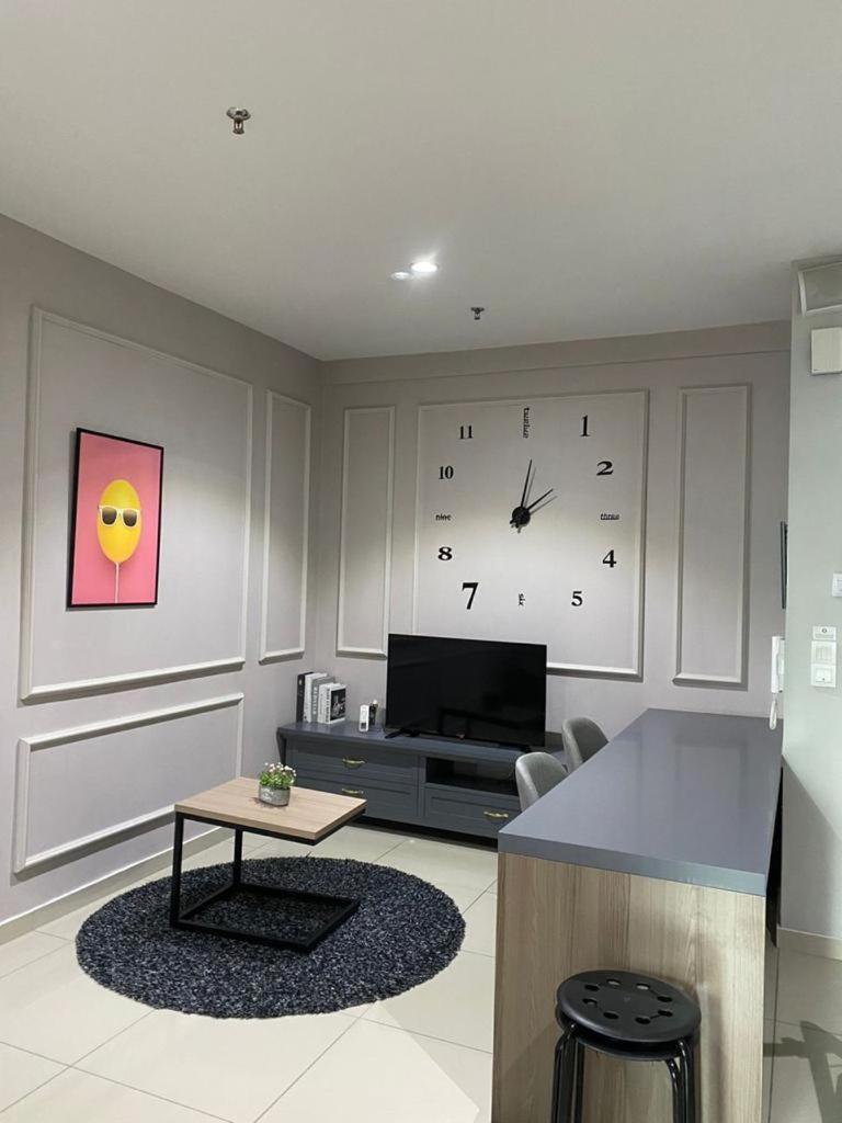 Host Assist Homestay By Ha I-City Shah Alam Buitenkant foto