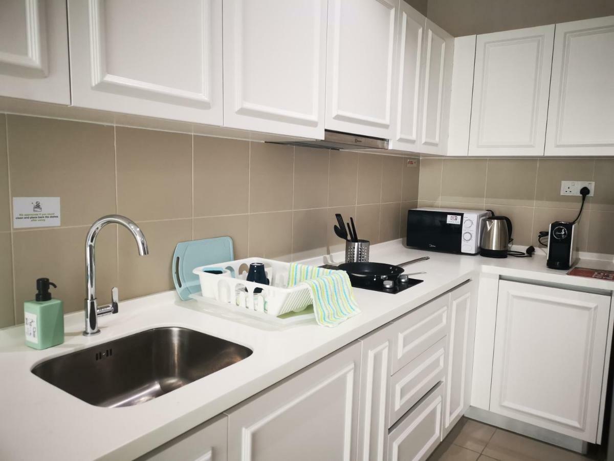 Host Assist Homestay By Ha I-City Shah Alam Buitenkant foto